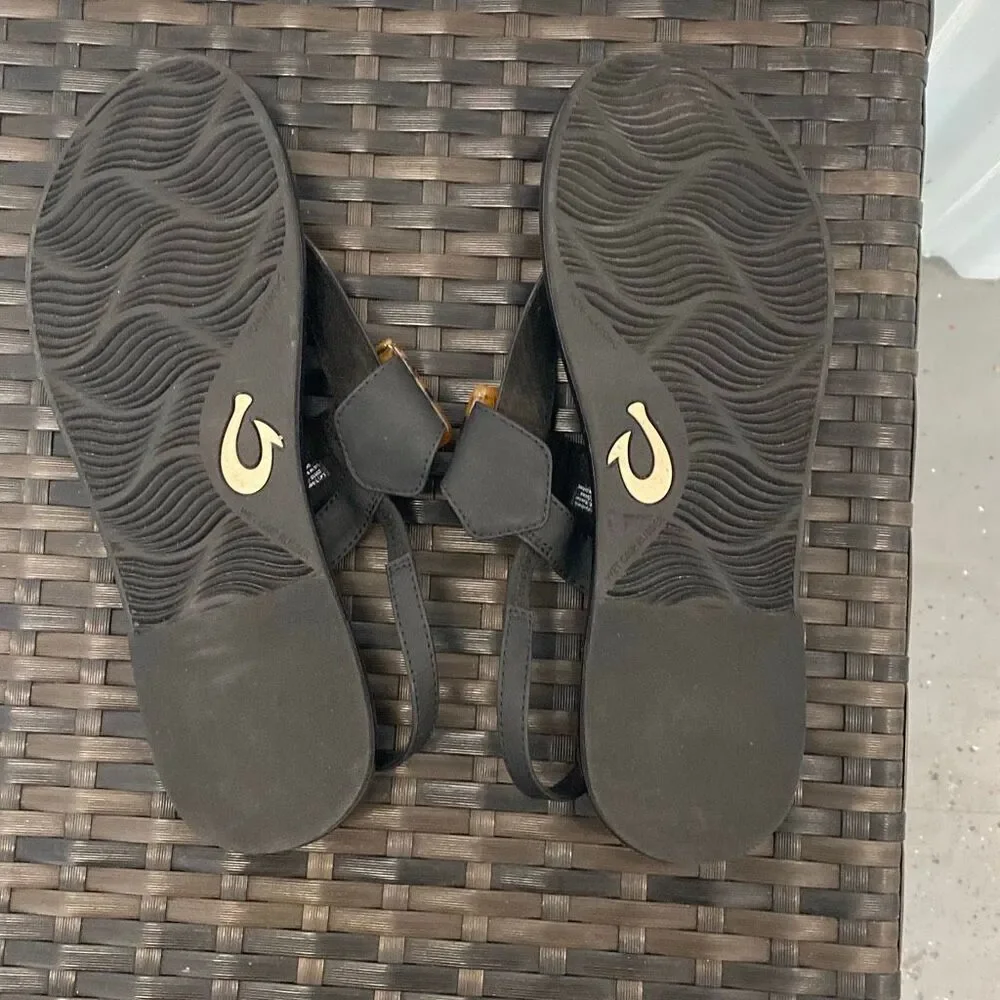 Olukai Lai T Bar sandals, women’s size 9 - Picture 5 of 6